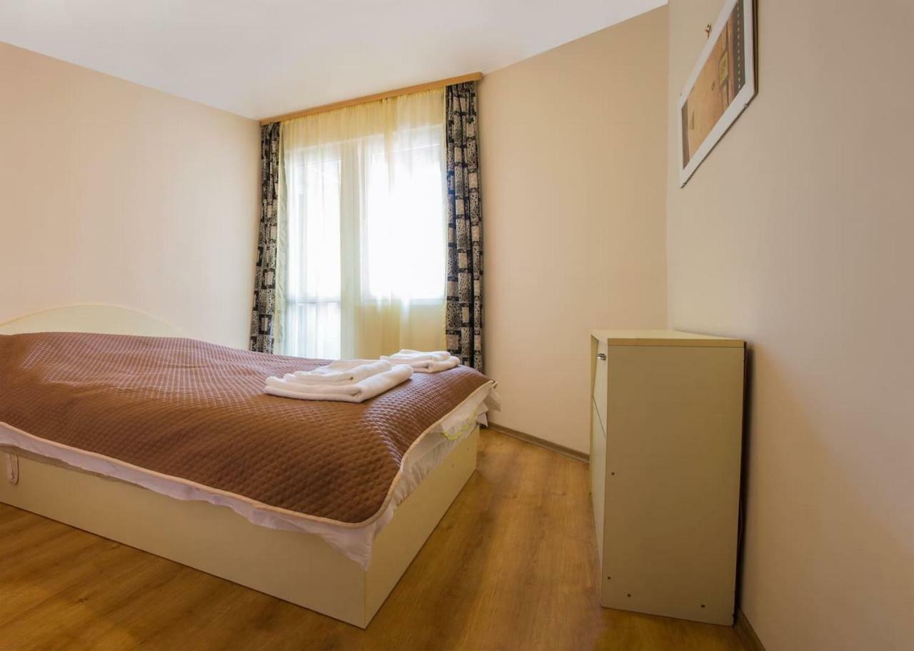 Glorious - 2-Bedroom Apartment Near Youth Hill By Flat Mаnager Plovdiv Exterior photo